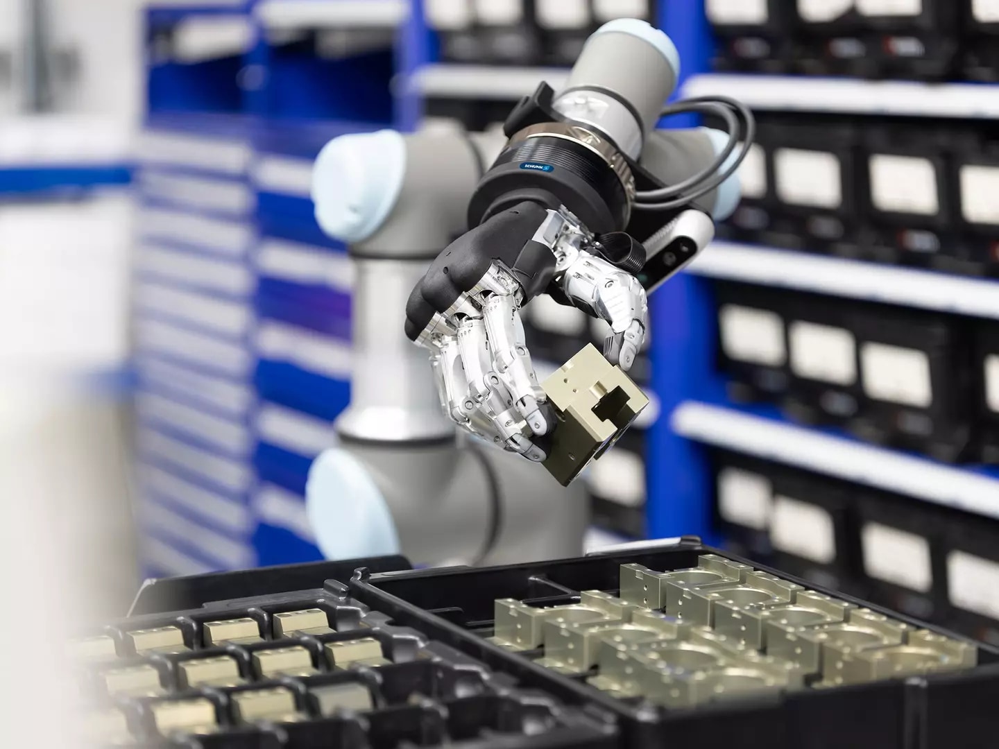 11_ON_SCHUNK_Tech_Spin_Off