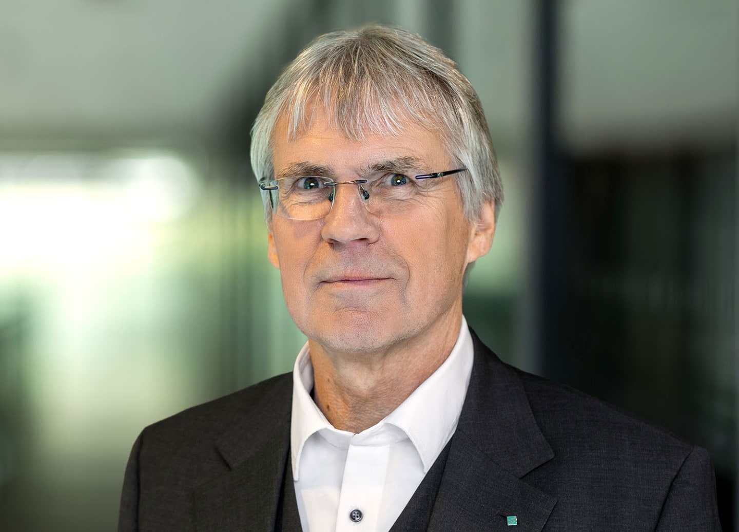 16_TS_Fraunhofer_Patenthoheit_Praesident_Hanselka